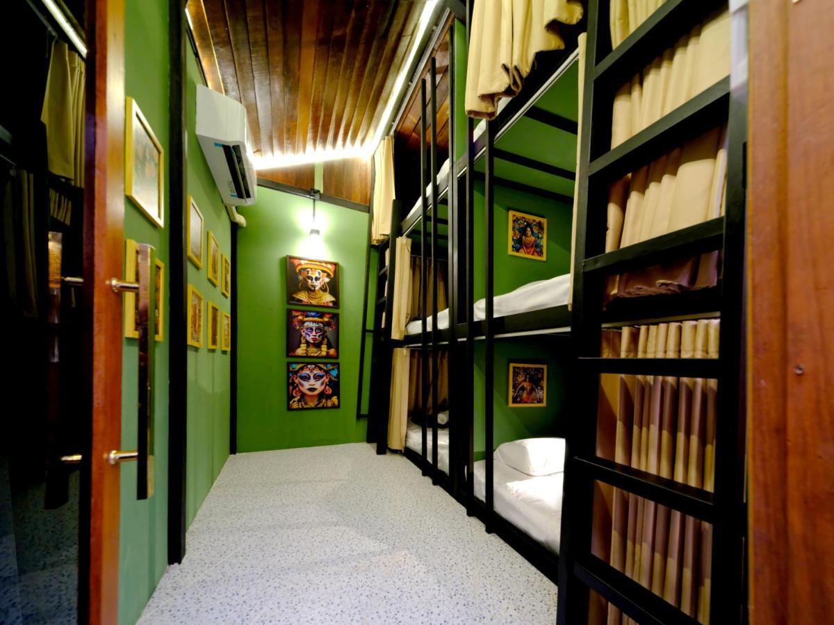 Villa Rinvada House Bangkok Esterno foto